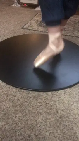 #walkthisway #ballet #dance #fy #practice #enpointe #daughter  #dot2dance