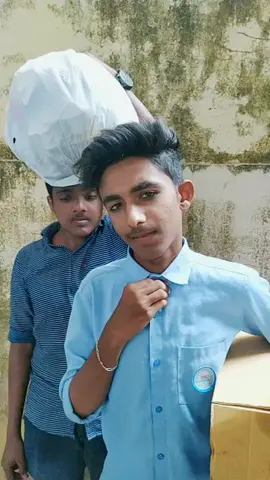 എപ്പോളും എന്റെ കൂടെ ഈ അലവലാതി കോൺസ്റ്റബിൾ ഉണ്ടാവും 😁😒#malayalamcomedy #kerala #foruyou #ownvoice #1million