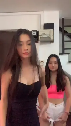 had my bday celebration with a highlighter ❤️