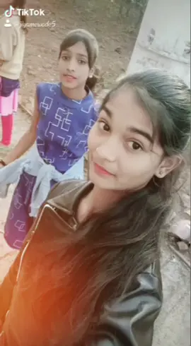 #vralvideo #tiktok_iandia #foyou #flauntityourway masti kari bohot besti ke saath 😜😜😂😂😂😂