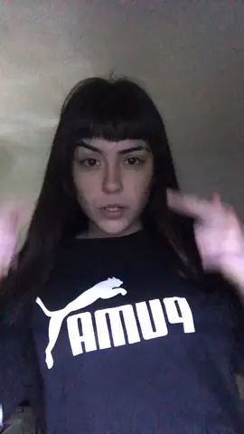 Esta canción m transmite cositas:(