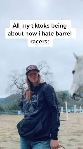 Haha fun fact chrome is a 1D barrel horse #AsGoodAsTheOG #touchdowncelebration #CleanFreshHype #toonme #rodeo