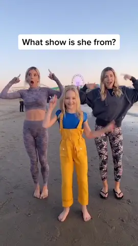 Did u figure it out?  @maddiegray27 @thereallillyk #foryoupage #fyp #cousins