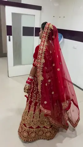 #triending #kryolan #makeuptutorial #bride #hairstyle #lekmeiconic #maybline #huddabeayty @bhupesh_wadhwa @acoustic_love143 @dhillonsaab984135266