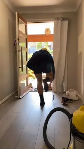 CRAZY BOSS 🤪 PART 9 @theofficial_youi  #lukefalzon #crazyboss #aussieblokes #fypc #tradielife #tradie #aussie