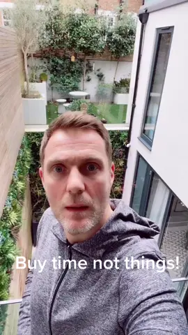 Buy time not things!!! #business #fyp #podcast #entrepreneur #millionnaire #advice #sidehustle #success #garyvee #businesscheck #moneychallenge #uk