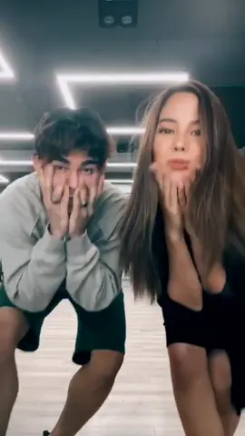 HAPPY 1M FOLLOWERS! Thanks to everyone who helped me get Catriona to be on my Tiktok 😭❤️ #Fyp #Cat