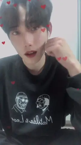 #건성건성해도 #망한다 #틱톡 #ㅋㅋㅋㅋㅋㅋㅋ #mcm #어케하는거지   올만입니닷