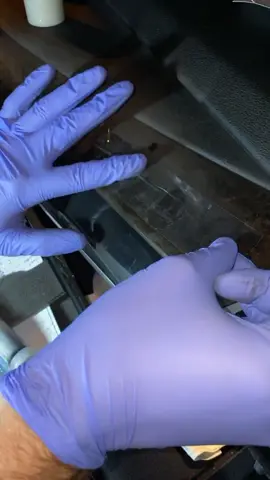 Here’s how the officer extract the fingerprints after a robbery!!! ￼￼😱😱#robery #investigation