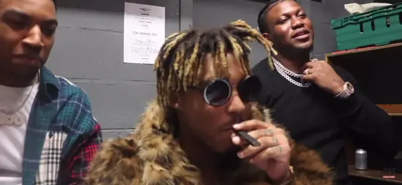 Freestyle #17 ... Follow this page for more. (Rip juice 😢) #zias #zias #blou #juicewrld #youtube #freestyle