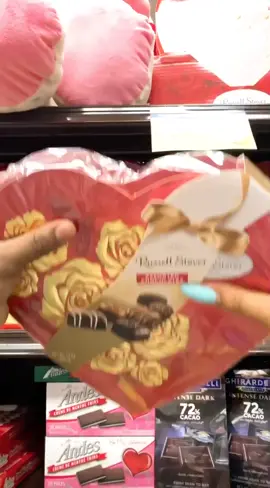 Don’t make assumptions...😂😅 @dreaknowsbest @jennyandmarco #makeblackhistory #ValentinesDay #sowedecided How would you get out of this??👀👀