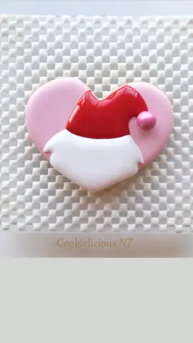 there's Gnome one like you 💗 #gnome #ValentinesDay #formyvalentine #diyvalentine #foryoupage #cookieliciousnz