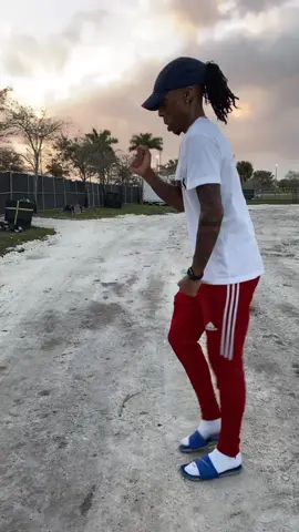 #JustAddGlitter #allstarmoment #MyInstaxShoutout #diyvalentine #fypchallenge #fyu #justaddglitter @rainewood