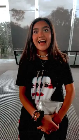 wowww!! corran a votar 🤩🤍 link en ig