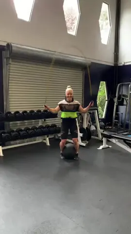 Jump jump! #editing101 #tuesday #workout #Fitness #foryopage #fory #jumping #work #motivation