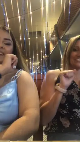 Teaching my Aunty to TikTok - Don’t let this flop #tiktokaustralia #foryoupage #xyzbca #foryou #JustAddGlitter