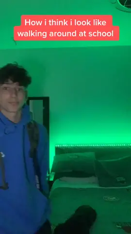 He do be vibin doe #greenscreenvideo #SnickersFixTheWorld #showerthoughts #fyp #xyzbca #viral #famous #school #teacher #ongodiwilllikeandfollow