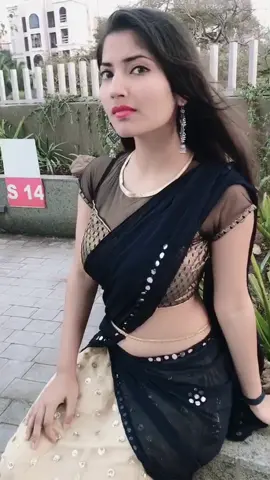 Jis per hasoge usi ki jaise ho jayoge 🤣🤣#foryou #foryoupage #angelrai #duetwithangel #1minlook #viral #trending #tiktokindia #apnehisabse