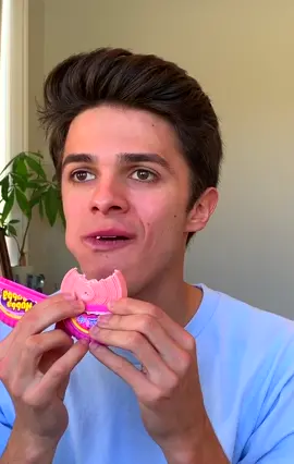 This video will make you feel uncomfortable 😂