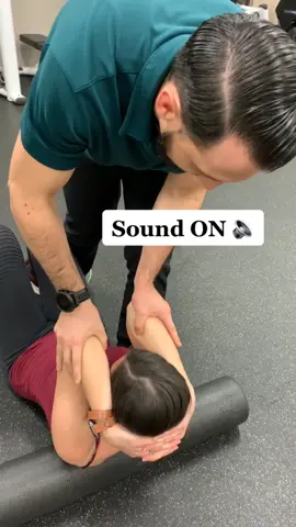You’re gonna want to turn the volume up for the end. Trust me it’s worth it. #jointscracking #lowerbackpains #foamroller #backpainrelief