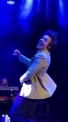 Was tonight the greatest night of my life? 10000000% 😍 #FavoriteSongs #AdoreYou #Dance #iHeartHarryStyles
