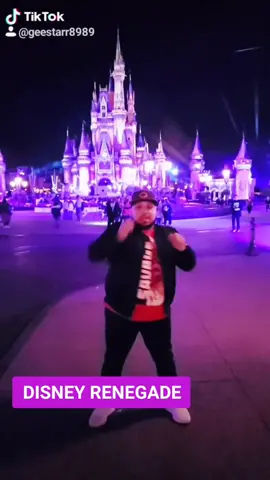 #fyp #4up #foryou #foryoupage #4youpage #disneychallenge  #disneyworld #waltdisneyworld #renegade