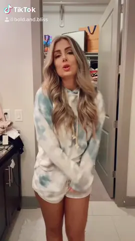 Bussinnn 😋 #tiktokuniversity #got2bStyled #MakeTheLeap #bussinchallenge #fyp #foryoupage