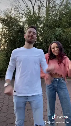 Still not a tiktok dancer but major improvement from my video with @addisonre and @dixiedamelio lol 😂 thanks for teaching me @hillea