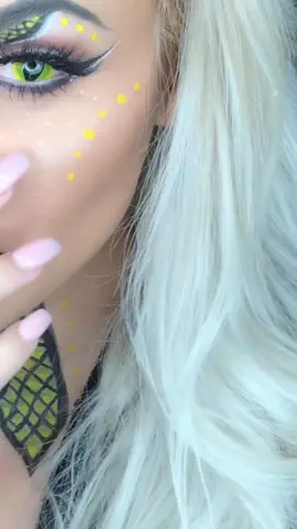 🔥🐍 #makeuplook #coolmakeuplook #snake