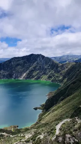 Who else is in need of a corona virus escape #Ecuador #tilktoktravel #fyp #foryourpage #zyxcba