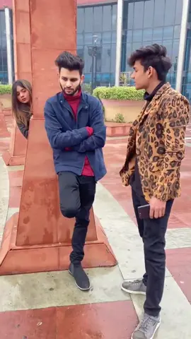 Sab paiso ka khel hai 💸🙏 @sid.akki @dikshachoudhary8 #vaib #vanas #foryou #fyp #foryoupage #makeitviral