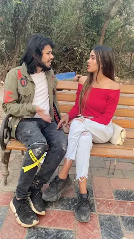 Ye kaha se aagya🙄  (part 1) @merealsrk @kingsadiq #foryou #foryoupage #srkpranks #kingfam #heerafam💎