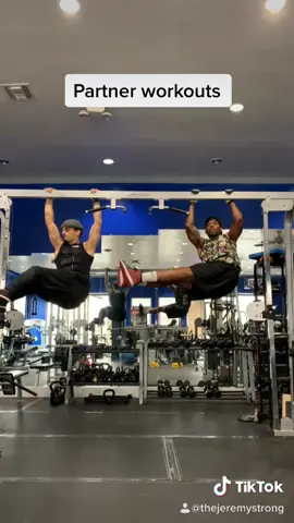 Can you and your workout partner do this?! @ivan_maric #fyp #foryoupage #Fitness #thebox