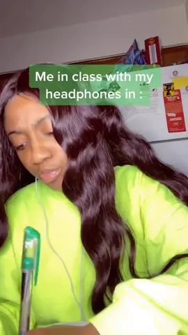 #greenscreen what I want my classmates to hear 🤣💁🏽‍♀️#foryoupage #wishmeluck #foru #fyp #ilikeemnasty #trending