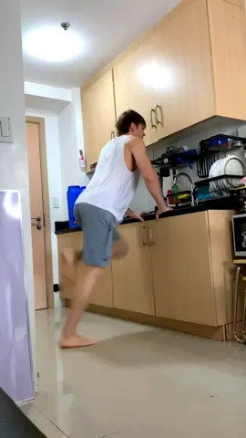 Home workout💪🏼wait for it😅IG:callmegrand🙆🏻‍♂️ #workout #Home #viral