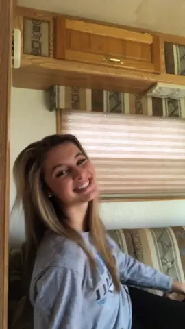 #foryou #xybca #fliptheswitch #ButterGlossPop #artistsoftiktok my account is ☠️