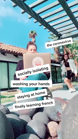 save a life, stay home. #coronavirus #stayathomechallenge #artistsoftiktok #fyp  #quarantine #socialdistancing #health