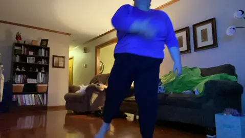 this social distancing has me dancing in my tiny living room. choreo-lucy vallely