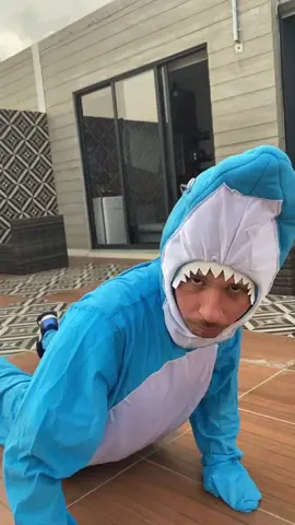 Aquí llegó tu tiburón 🦈🦈🦈