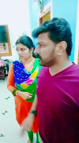 Kattuna purushana Yepdi Kai neeti adikiradhu?...😲😜🤣#rekselva @tiktok_tamil #trending #viral #tamilcomedy #ownconcept #tiktoktamil #tiktokindia #own