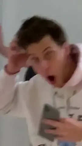 FAKE IPHONE PRANK😳 @temperrr1 @cizzorz @teeqo1 @fazekay #fyp #foryou