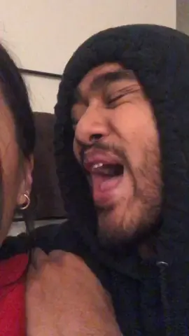 His breath was goin in my ear 😂  #happyathome #boredathome #fyp #relationshipgoals #xyzbca @canadiandropout