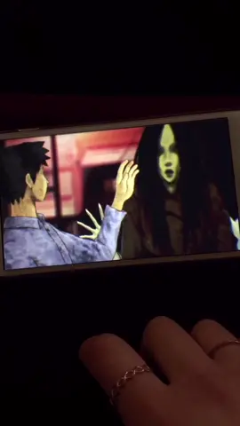La app es gratis pero si no pueden decargarla, tambien se pueden ver en www.crunchyroll.com 👻🤍