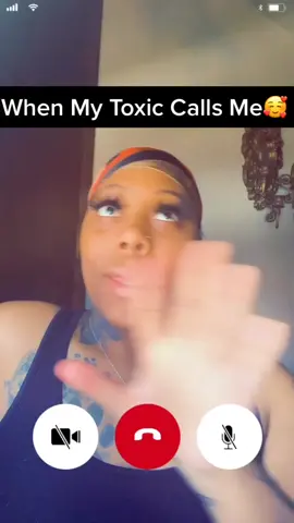 When My Favorite Toxic Person Calls Me 🤣💁🏽‍♀️