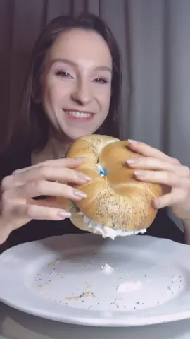 Wasz ulubiony baton? Jutro live! Bądźcie czujni 🙈💝 #dlaciebie #dc #fyp #nutella #słodycze #polskadziewczyna