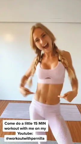 Just posted a new 15 minute workout over on my Youtube! Come workout with me! #workoutchallenge #abschallenge #foryou