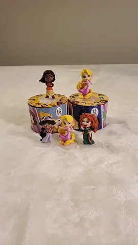 Could these be any cuter?#disney #unboxing #socute #obsessed #disneyprincesscomics #disneyprincess #disneyprincesses