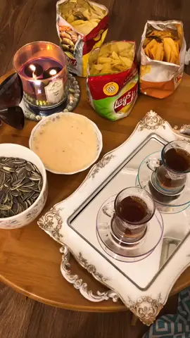 تحبون الشاي💙💜✨؟