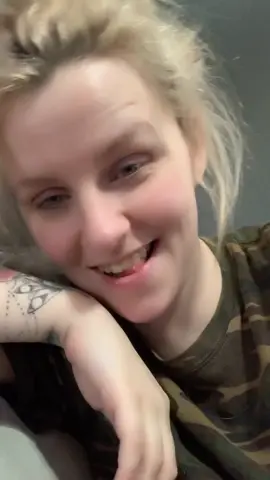 I have ONE eyelash left..... I need salons to open again.. not only so I can work but so I can have eyelashes again.