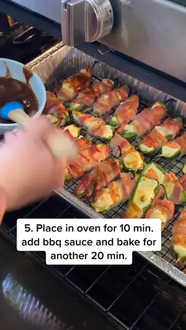 Bacon-Wrapped jalapeños to Make Your quarentine more cozy! #reallifeathome #keto #fyp #mexicano #cooking #comfortfood #mexican